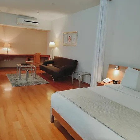Lombardo Suites-2